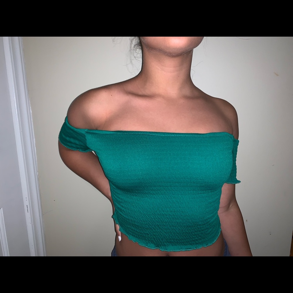 crop top